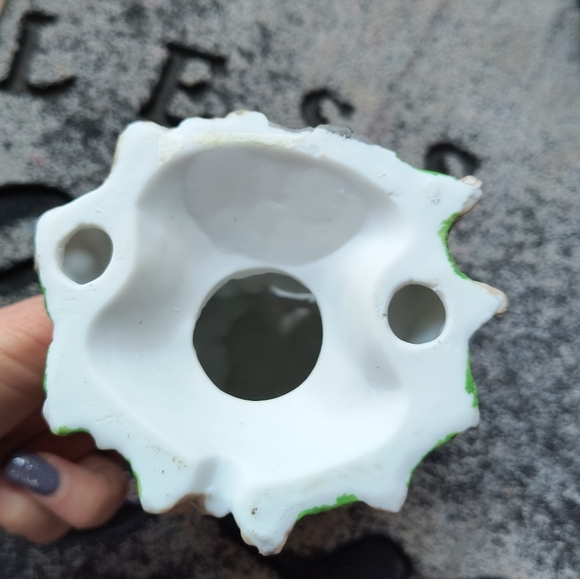 Whimsical Bunny Treehouse Figurine - Picture 8 of 14